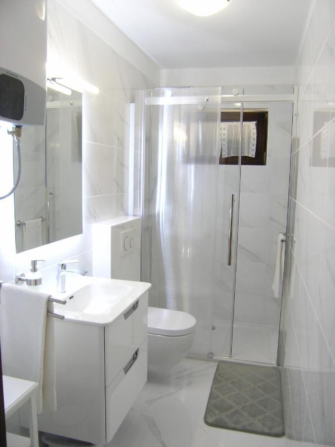 Apartments Mari With Terrace Baška Εξωτερικό φωτογραφία