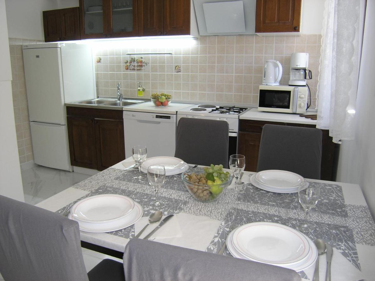 Apartments Mari With Terrace Baška Εξωτερικό φωτογραφία